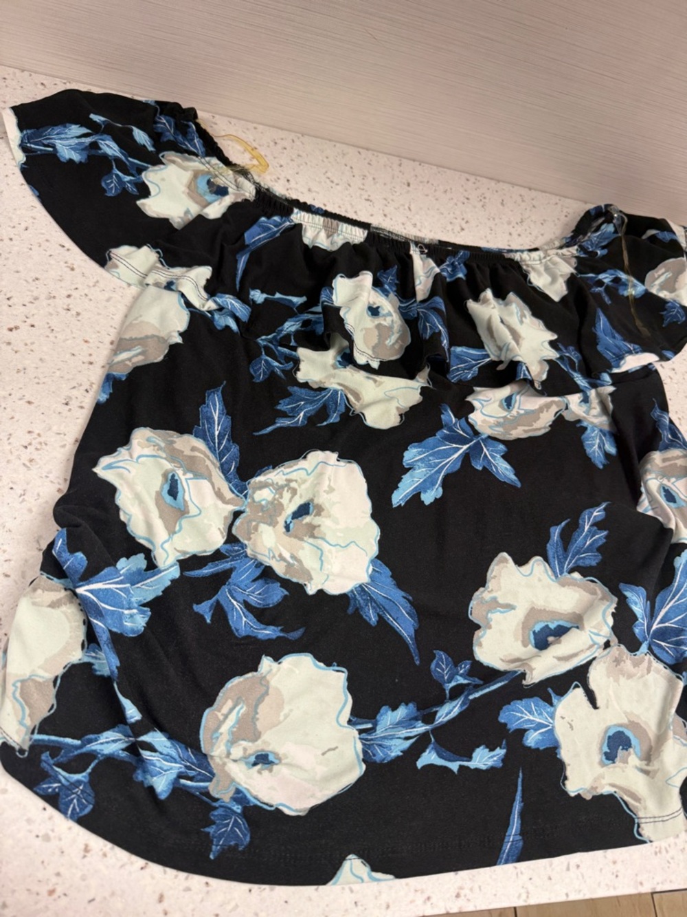 womens peplum top blue black 3x plus white roses flowy off shoulder A14